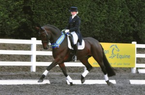 Samantha Thurman-Baker and Spring Pascal Petplan Advanced Medium National Champion